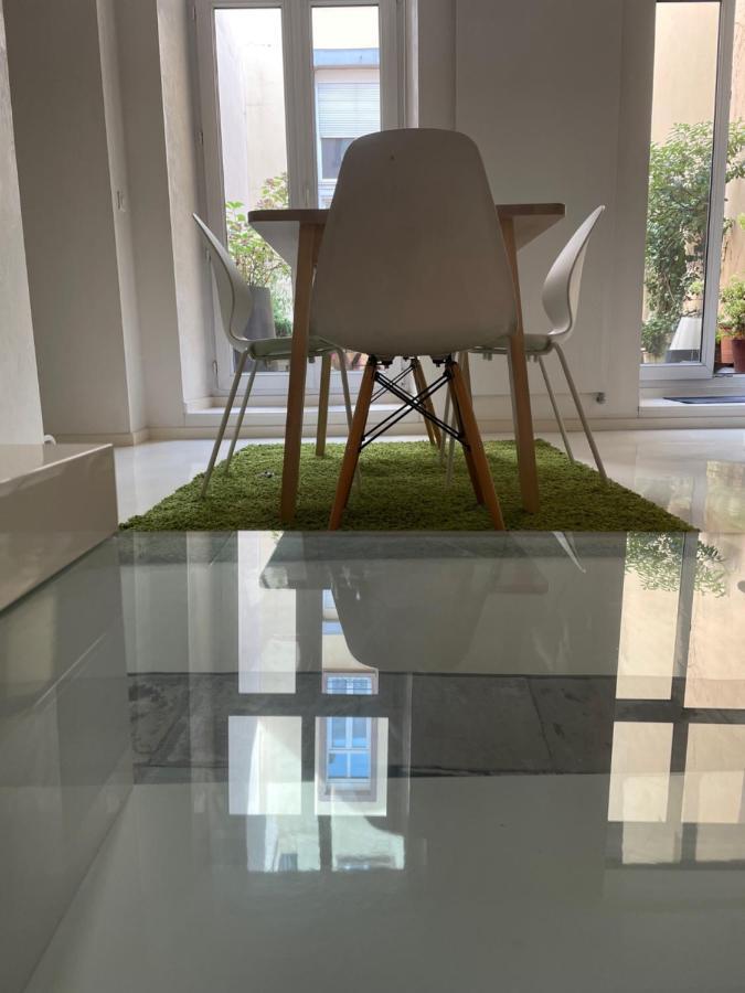 Loft Center With Parking * Straatsburg